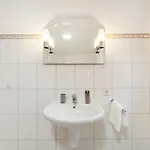Apartment Lora