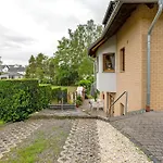 Apartment Lora *