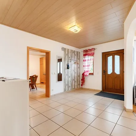 Lora Apartment Blankenrath
